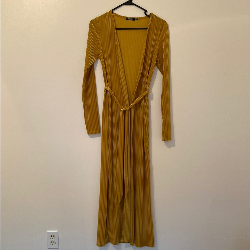 Elegant Mustard Yellow Duster Robe